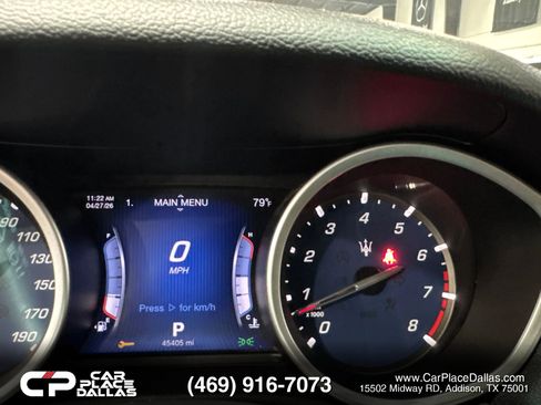 Used 2016 Maserati Ghibli RWD image 32