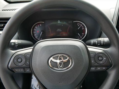 Certified 2025 Toyota RAV4 XLE AWD/4WD image 25