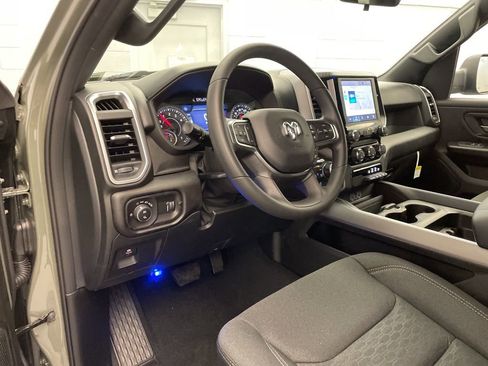 New 2026 RAM 1500 Express AWD/4WD image 14