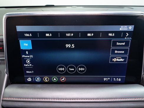 Used 2021 Chevrolet Suburban RST w/ Luxury Package AWD/4WD image 18