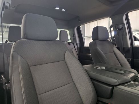 Used 2023 Chevrolet Silverado 2500 Custom w/ Custom Value Package AWD/4WD image 24