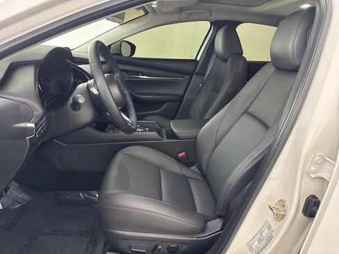 Used 2025 MAZDA MAZDA3 s FWD image 21