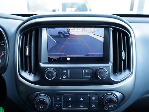 Used 2022 Chevrolet Colorado Z71 image 35