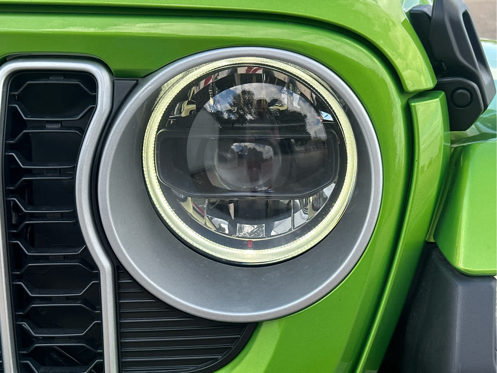 New 2026 Jeep Wrangler Unlimited Sahara AWD/4WD image 10