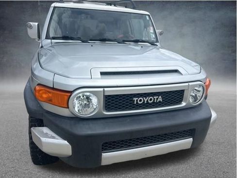 Used 2007 Toyota FJ Cruiser 2WD image 4