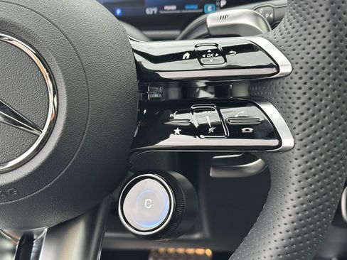 New 2026 Mercedes-Benz GLA 35 AMG 4MATIC image 30