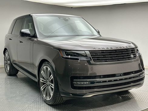 Used 2024 Land Rover Range Rover SE AWD/4WD image 15