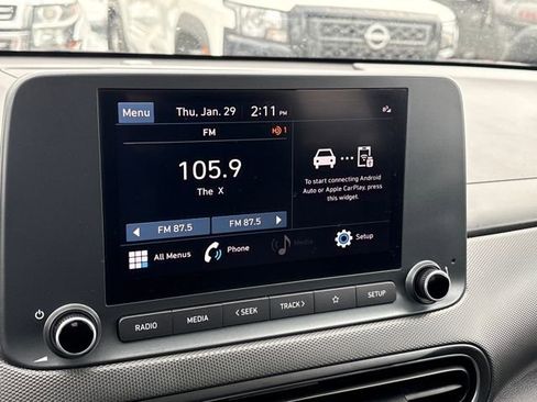 Used 2023 Hyundai Kona SEL image 13