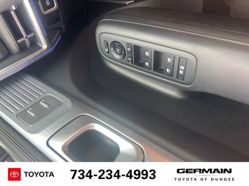 Used 2024 Hyundai Santa Fe Limited FWD image 24
