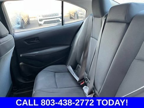 Used 2025 Toyota Corolla LE FWD image 13