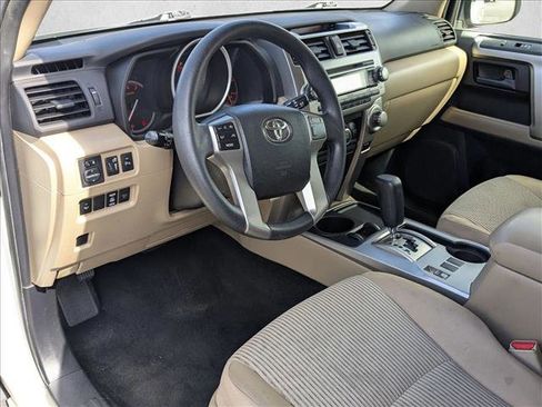 Used 2013 Toyota 4Runner SR5 image 10