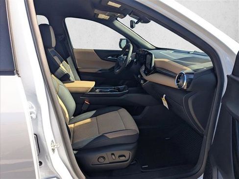 New 2026 Chevrolet Equinox ACTIV w/ Convenience Package III image 20