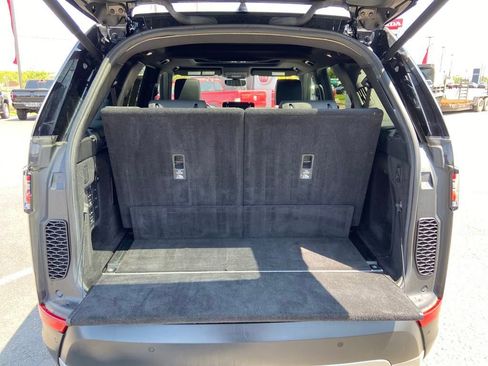 Used 2019 Land Rover Discovery HSE Luxury image 24