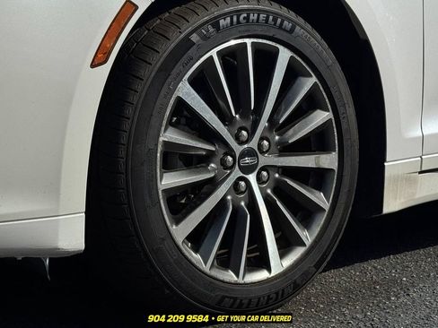 Used 2020 Lincoln MKZ w/ Convenience Package FWD image 13