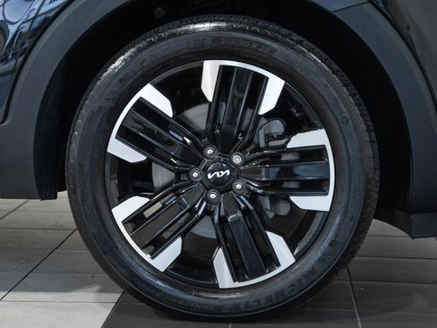 Used 2024 Kia Telluride SX Prestige image 17