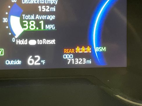 Certified 2022 Toyota RAV4 Limited AWD/4WD image 23