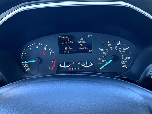 Used 2022 Ford Escape SE image 19