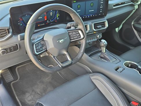 Used 2024 Ford Mustang GT Premium image 14