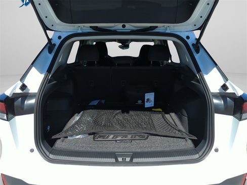 New 2026 Volkswagen Tiguan S image 42