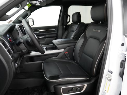 Used 2025 RAM 1500 Laramie w/ Sport Appearance Package image 4