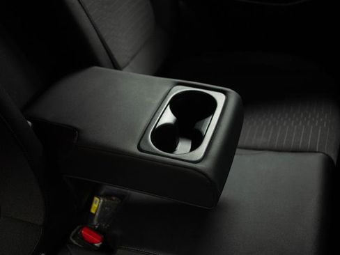 Used 2023 Kia Seltos S image 16