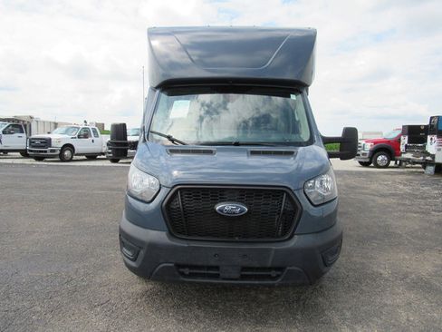 Used 2021 Ford Transit 350 DRW RWD image 8