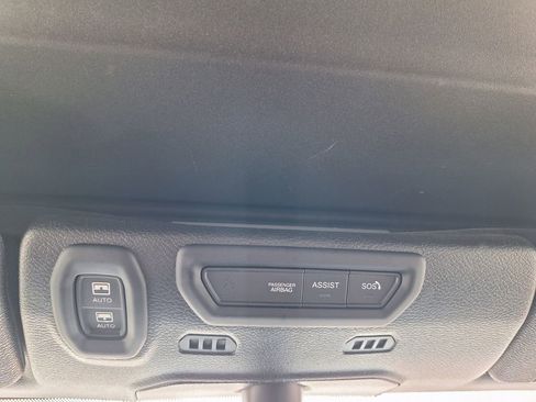 Used 2023 Jeep Wrangler Unlimited Rubicon 4xe w/ Cold Weather Group AWD/4WD image 19