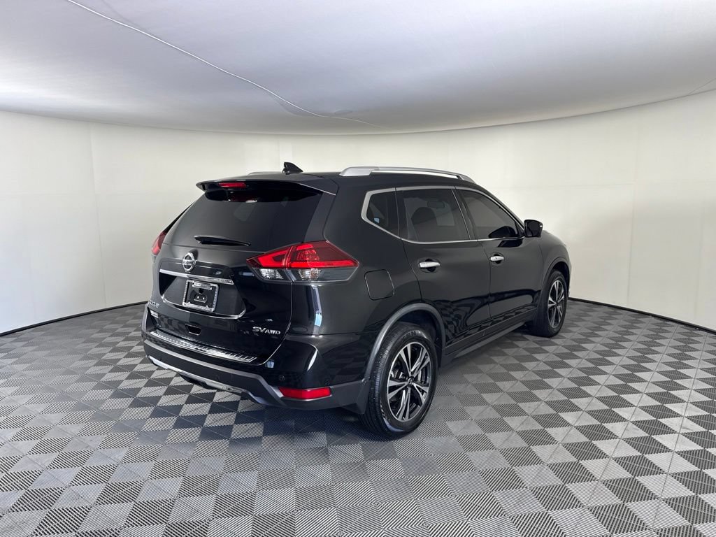 Used 2020 Nissan Rogue SV w/ Premium Package AWD/4WD image 5