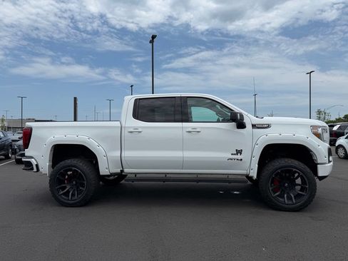 Used 2021 GMC Sierra 1500 AT4 w/ AT4 Premium Package AWD/4WD image 4