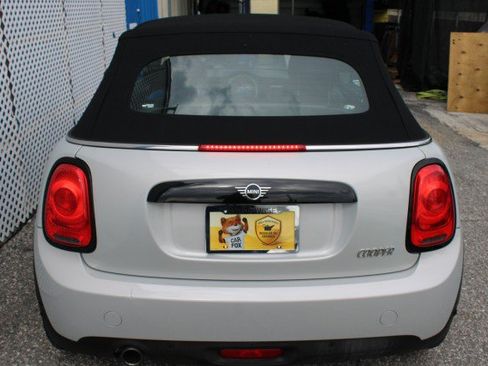 Used 2019 MINI Cooper Convertible FWD image 8