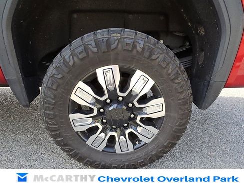 Used 2024 GMC Sierra 2500 Denali w/ Denali Reserve Package image 9