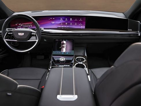 Certified 2025 Cadillac Escalade ESV Premium Luxury w/ Touring Package AWD/4WD image 24