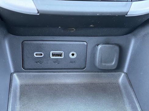 Certified 2024 GMC Terrain SLE w/ Driver Convenience Package FWD image 31