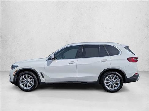 Used 2021 BMW X5 xDrive40i image 9