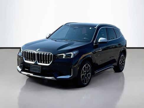 Used 2023 BMW X1 xDrive28i w/ Convenience Package AWD/4WD image 3