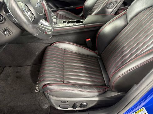 Used 2022 Genesis G70 3.3T w/ Sport Advanced Package image 14