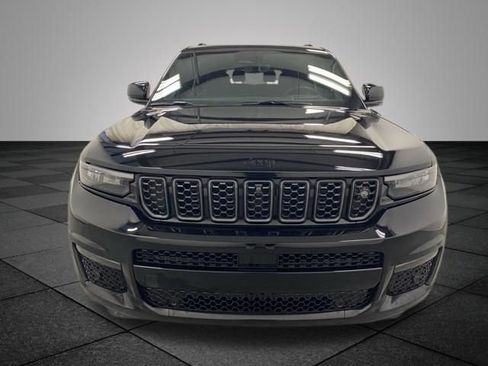 Used 2023 Jeep Grand Cherokee L Summit w/ Advanced Protech Group IV image 2