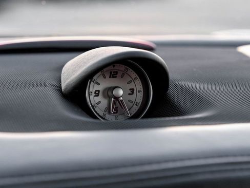 Used 2016 Mercedes-Benz SL 550 image 28