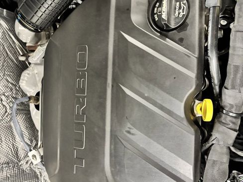 Used 2025 Chevrolet Trax ACTIV w/ Driver Confidence Package image 23