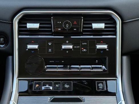 New 2026 Nissan Armada SV image 20