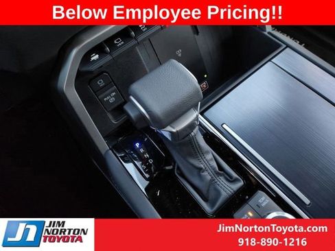 New 2025 Toyota Tundra Platinum image 19