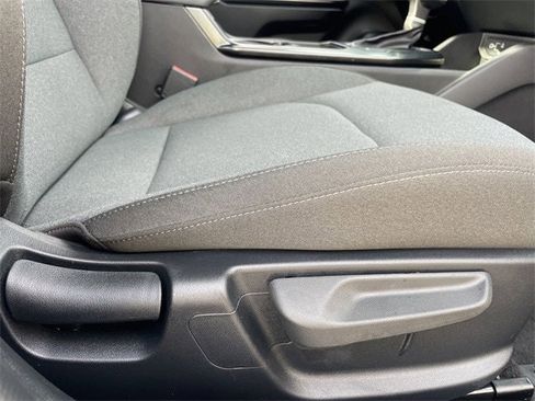 Used 2025 Kia K4 LXS image 26