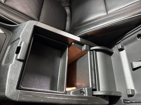 Used 2021 Chevrolet Traverse High Country image 39