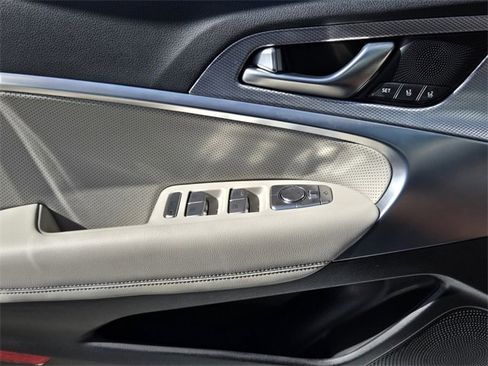 Certified 2023 Genesis G70 3.3T image 28