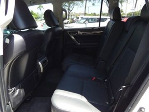 Used 2017 Lexus GX 460 Premium w/ Premium Package AWD/4WD image 44