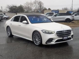 Used 2023 Mercedes-Benz S 500 4MATIC video 3
