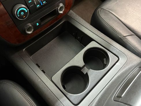 Used 2011 Chevrolet Tahoe LS w/ Texas Edition image 23