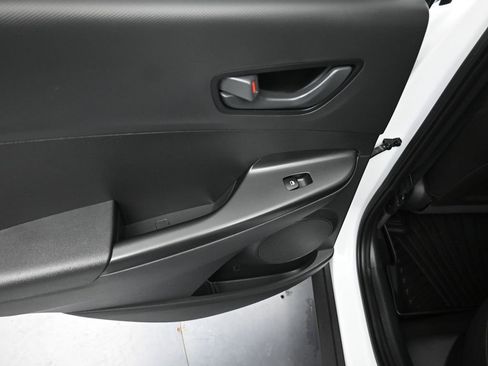 Used 2023 Hyundai Kona SEL w/ Cargo Package image 33