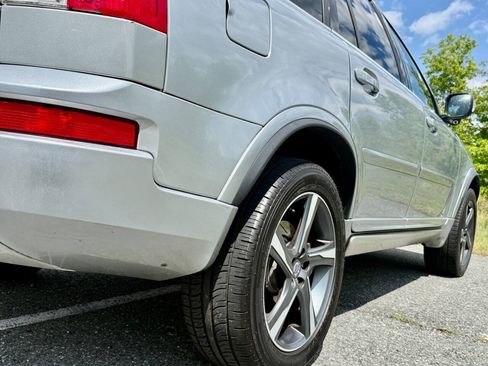 Used 2013 Volvo XC90 3.2 R-Design AWD/4WD image 10