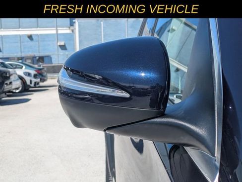 Used 2022 Mercedes-Benz GLE 350 GLE 350 w/ Premium Package image 10